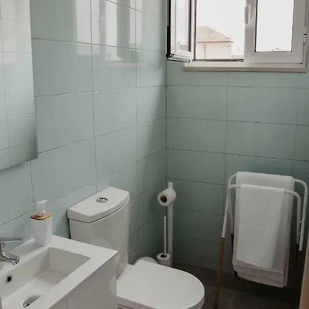 T1 E Calmo, Moderno E Acolhedor Em - Self Check In * Coimbra