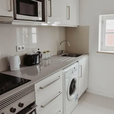 T1 E Calmo, Moderno E Acolhedor Em - Self Check In Coimbra